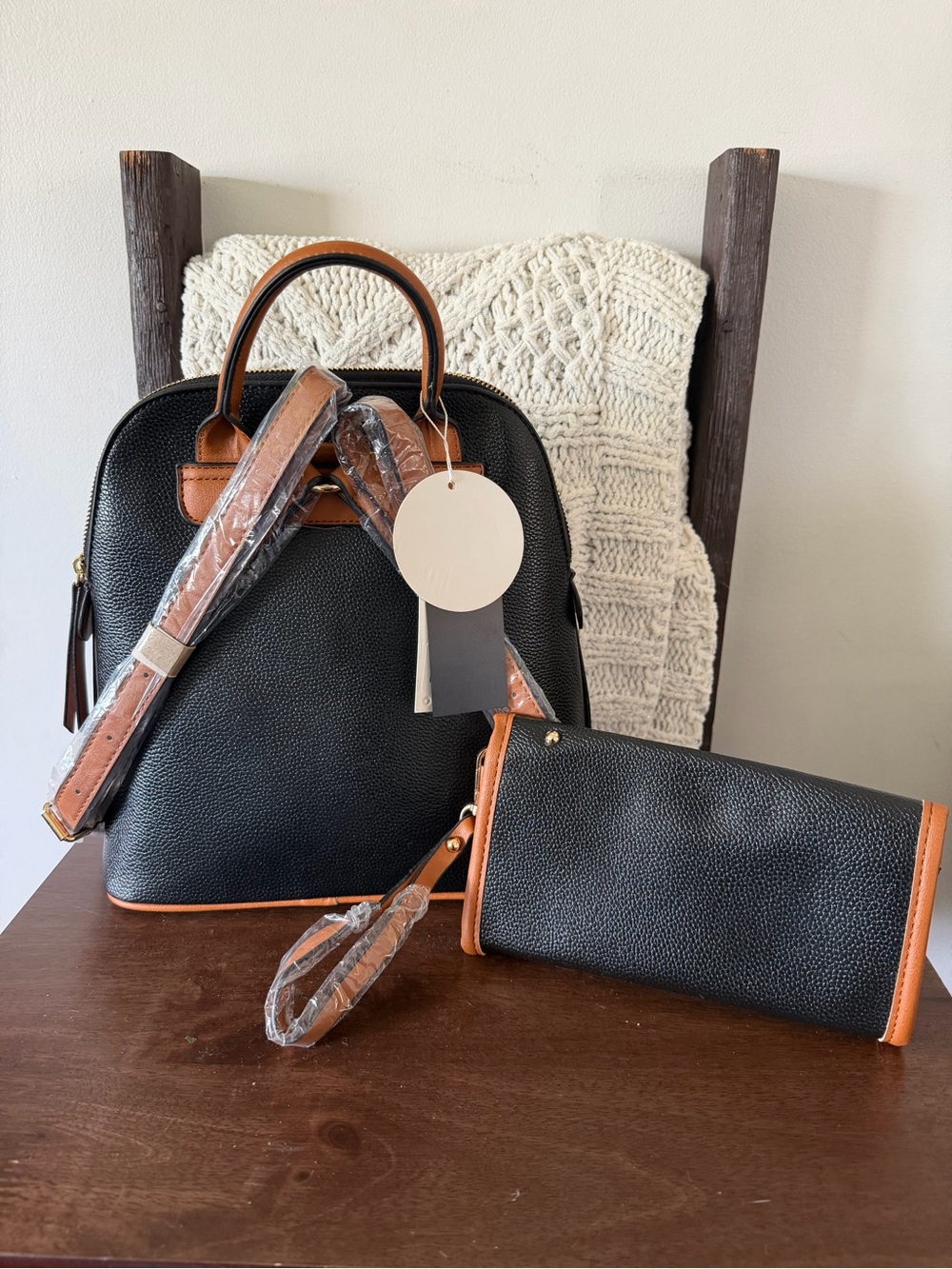 NWT Pebbled Leather Backpack with Matching Wristlet - Picture 3 of 6
